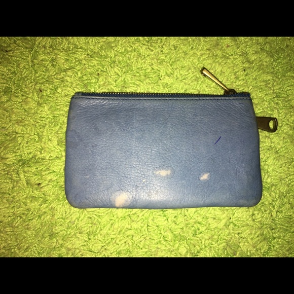 Clearance 🛍 Fossil blue wallet. - Picture 2 of 4